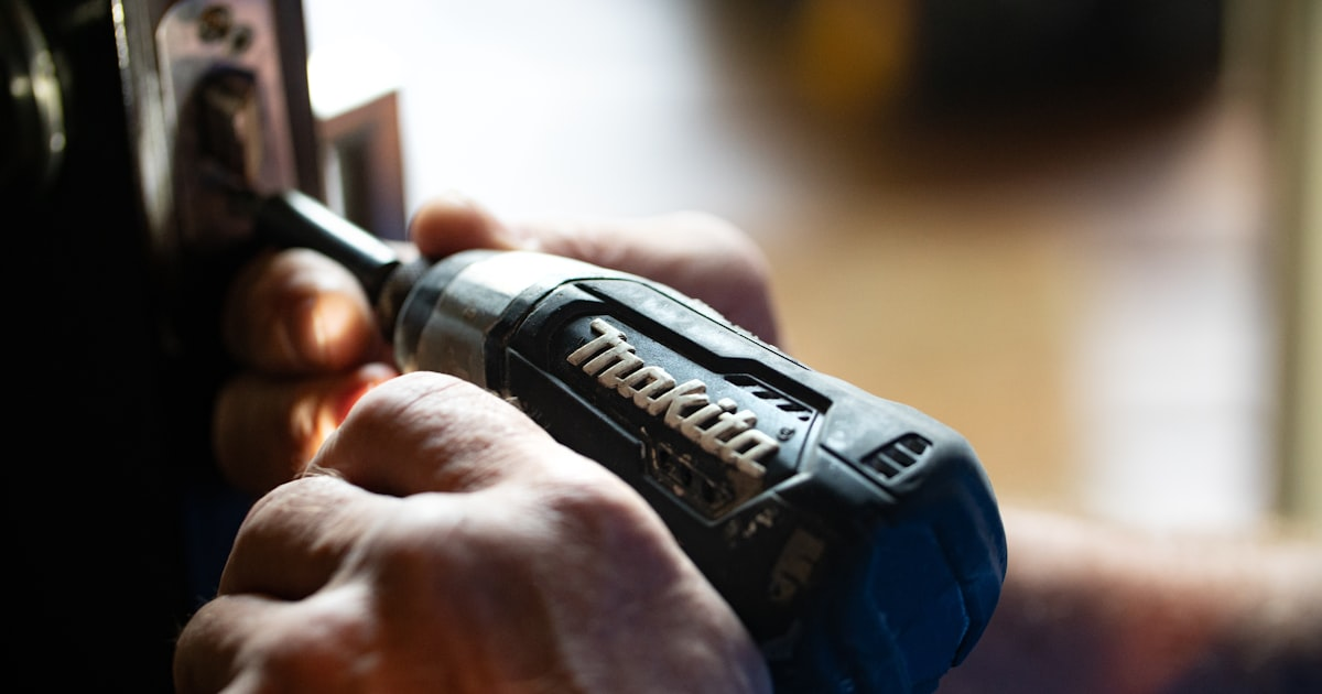 Top Benefits of Hiring a Local Construction Company